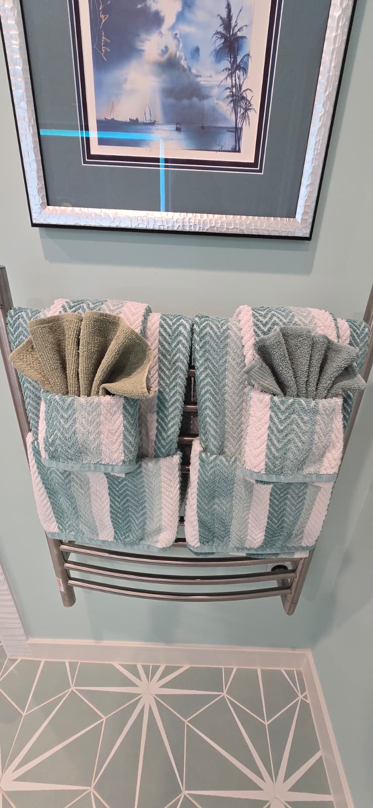 Decorative towel arrangements